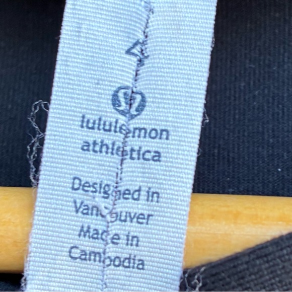 Lululemon Black &Go Anywhere Dress Sz 4 - Picture 4 of 6